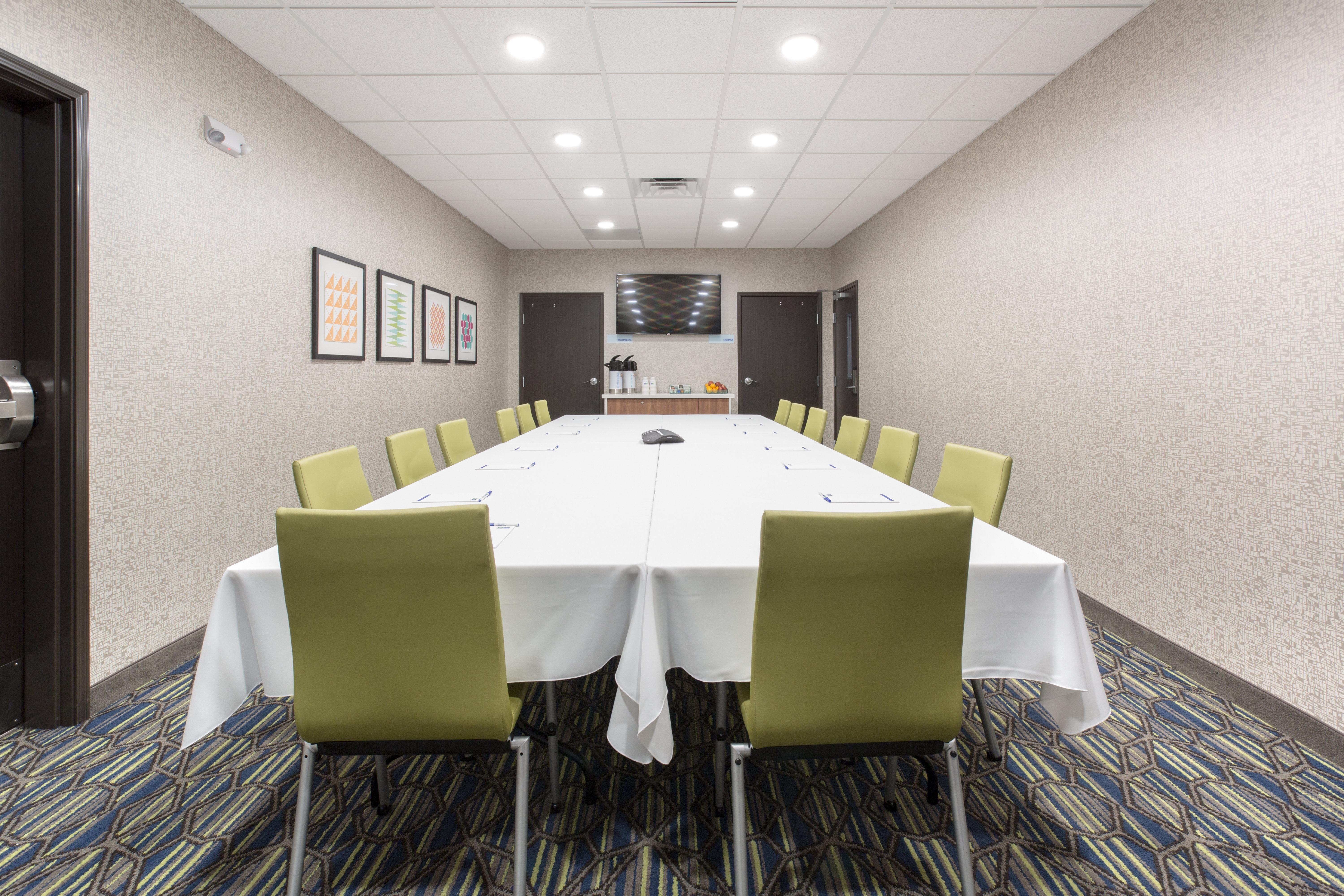 Holiday Inn Express & Suites Lincoln I - 80 By Ihg Exterior foto